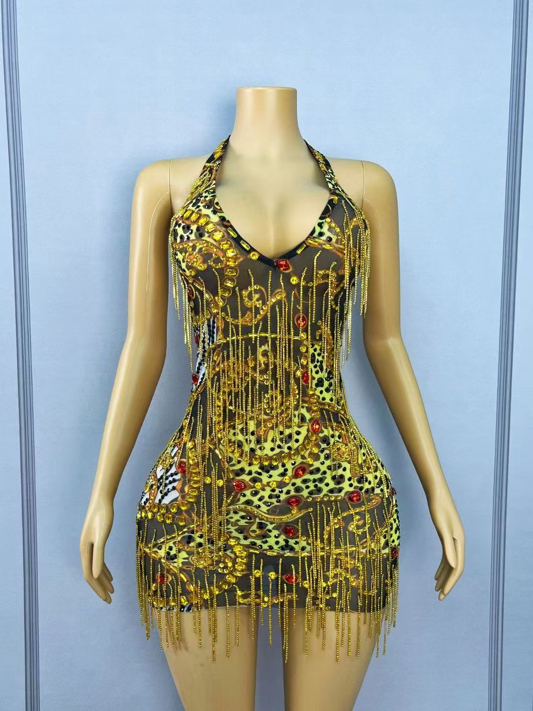 ชุดเดรสสั้นรัดรูปประดับเพชรทอง - Sparkly Rhinestone Club Party Dress บทวิจารณ์และราคา